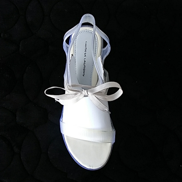 chinese laundry jelly sandals